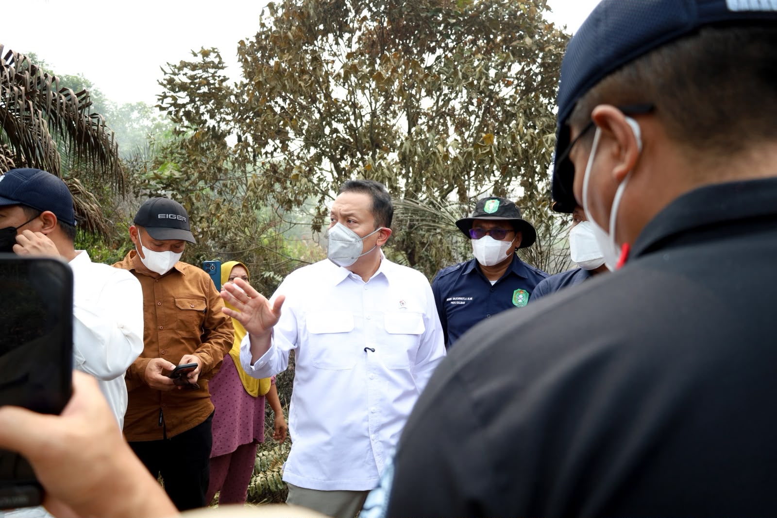 Atasi Kebakaran Gambut di Kalimantan Barat, Wamen LH Diaz...