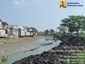 Atasi Kekeringan di Lamongan, PU Normalisasi 1,6 KM Sungai & Kerahkan Pompa