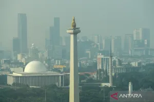 Jangan Lupa Kenakan Masker! Kualitas Udara Jakarta Senin Pagi Tak Sehat, Warga Diminta Waspada