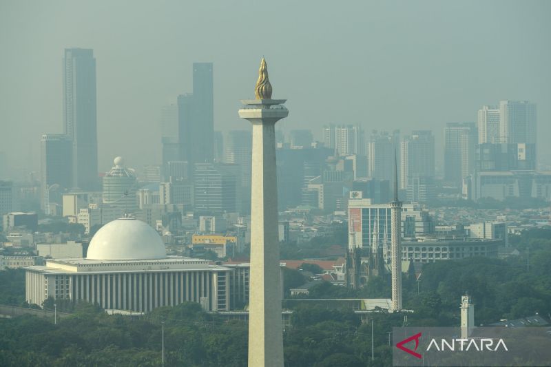 Jangan Lupa Kenakan Masker! Kualitas Udara Jakarta Senin ...