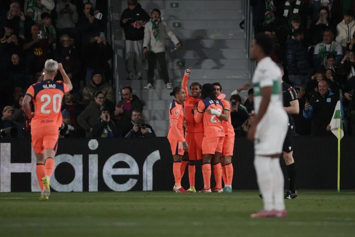 La Liga: Barcelona Pesta Gol di Kandang Elche, Atletico M...