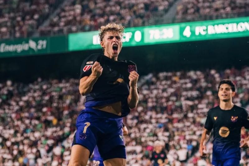 Luar Biasa Barcelona Bantai Elche 5-0! Raphinha dan Fermi...