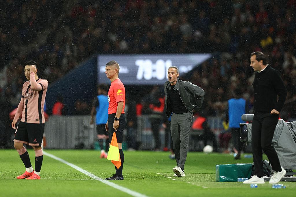 Luis Enrique Peringatkan PSG: Jangan Terlena, Harus Kelua...