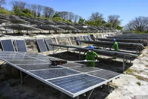 RI Pacu Pembangunan PLTS 30 GW Nasional