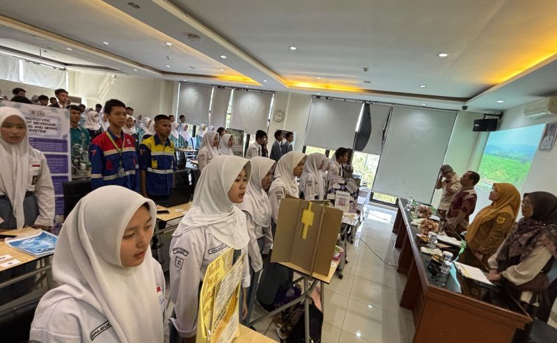 93 Inovasi Pelajar Bersaing Tawarkan Solusi bagi Kabupate...