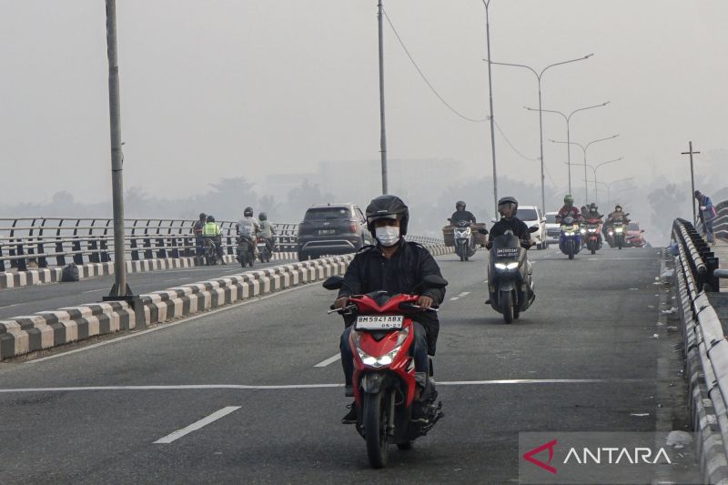 Asap Karhutla Makin Pekat, Penderita Asma Diminta Waspada...
