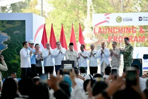 PLTS 100 GWp Hemat APBN Rp73 Triliun per Tahun dan Ciptakan 5,5 Juta Lapangan Kerja