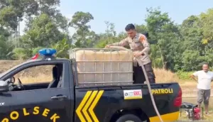 Polres Musi Rawas Nodifikasi Mobil Dinas Jadi Pemadam Karhutla