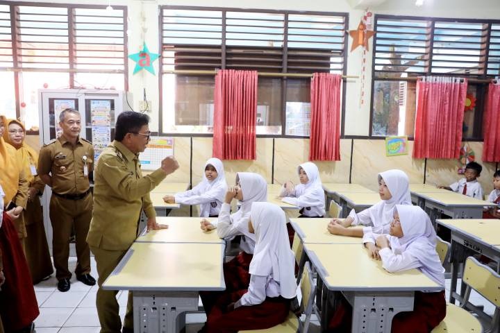 Wali Kota Tangerang Sebut Kesehatan Anak Investasi Masa D...