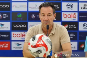 Bukan Soal Taktik! Pelatih Van Gastel Sebut Mentalitas PSIM Yogyakarta Masih Jadi Masalah