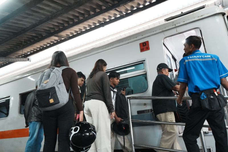 Daop Jember Catat Lonjakan Penumpang, 107.686 Orang Naik ...