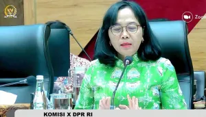 Data Desil Kacau Disorot, DPR Minta Segera Perbaiki untuk Lindungi Hak Pendidikan Masyarakat