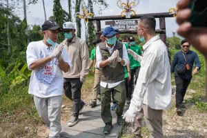 Datangi Berau, Menhut Raja Antoni Pastikan Karhutla Tak Ancam Habitat Orangutan.