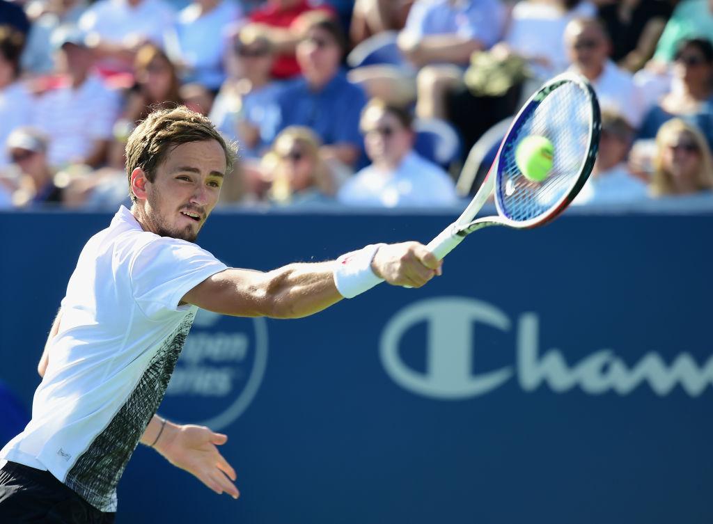 Martin Damm Tumbangkan Unggulan Pertama Daniil Medvedev d...