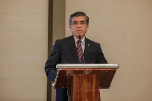 Menaker Bawa Agenda Penguatan Keterampilan dan Pelindungan Pekerja ke Forum ASEAN.