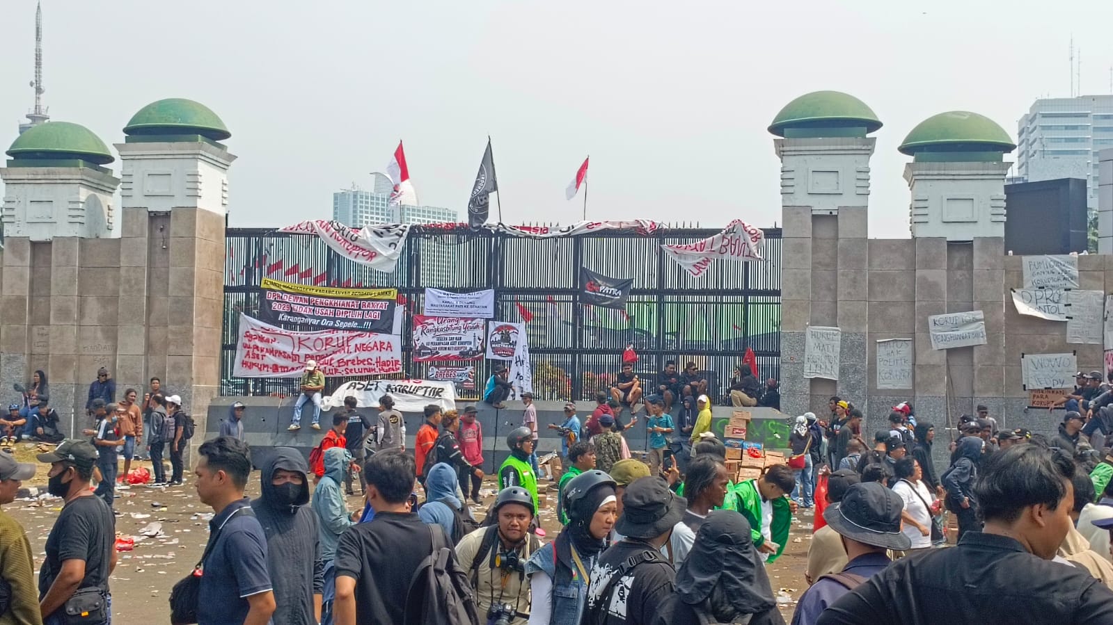 Demo AMPB di DPR Membuah Hasil, DPR Targetkan RUU Perampa...