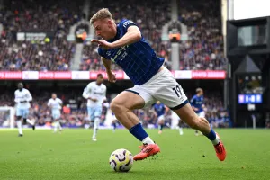 Nottingham Forest Pecahkan Rekor Klub, Datangkan Liam Delap dari Chelsea