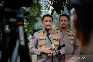 Polda Metro Jaya Turunkan 4.274 Personel untuk Amankan aksi di DPR