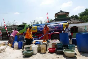 PU Siapkan Mobil Tangki dan...