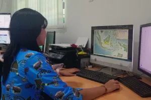 BMKG Prakirakan Sejumlah Kota Besar pada Jumat (28/8) Hujan dan Diselimuti Kabut Asap
