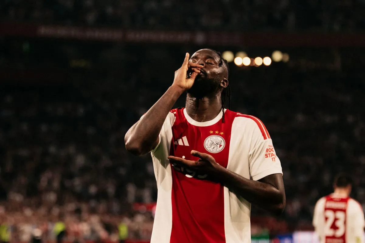 Pesta 8 Gol! Ajax Tundukkan Sion 5-3 dalam Duel Sengit Li...