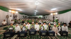 70 Mitra Driver Gojek Diberangkatkan Umrah sebagai Apresiasi atas Dedikasi