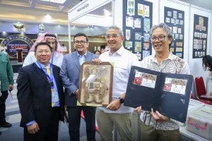 Wali Kota Bangga Bandung Jadi Tuan Rumah Pameran Filateli Asia