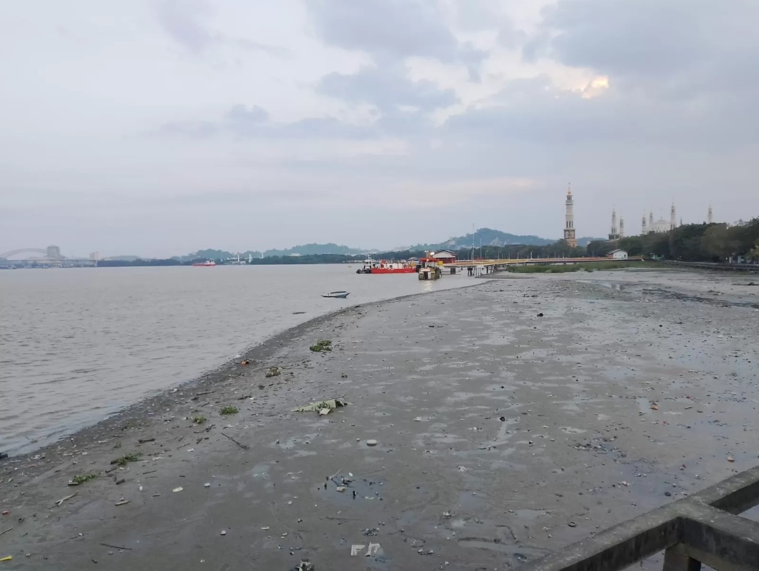 Debit Sungai Mahakam Menyusut, Wali Kota Samarinda Minta ...