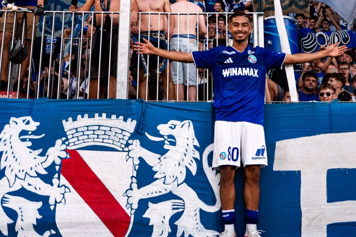 Kejutan dari Laga di Liga Prancis! Strasbourg Tekuk Lens, Lyon Dipaksa Berbagi Poin