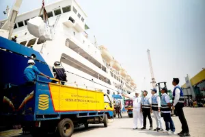 Pelni Angkut 282,5 Ton Bant...