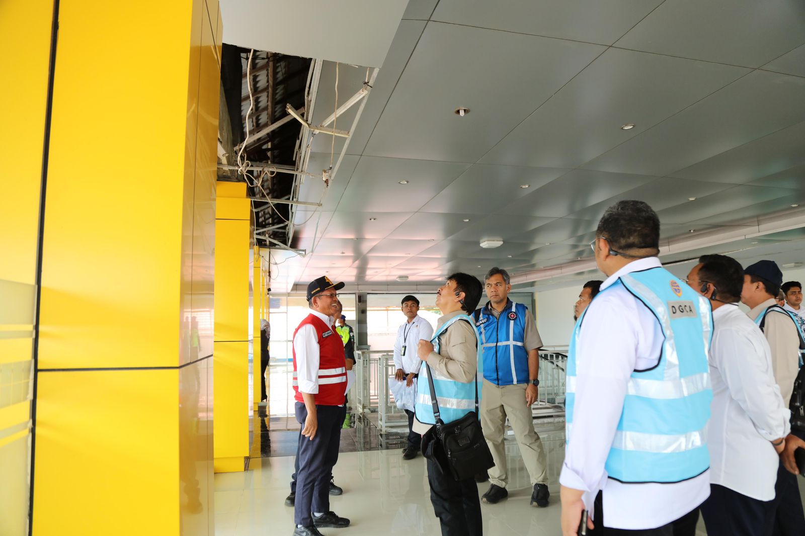 Tinjau Bandara Terdampak Gempa NTT, Dirjen Perhubungan Udara Fokus Percepatan Pemulihan Infrastruktur dan Fasilitas Penerbangan