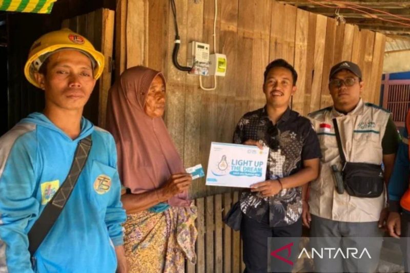 Warga Miskin Kepulauan Madu...
