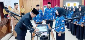 ASN Dilarang Keras Live dan Bikin Konten Joget di Medos Pakai Seragam Dinas, Jaga Integritas!