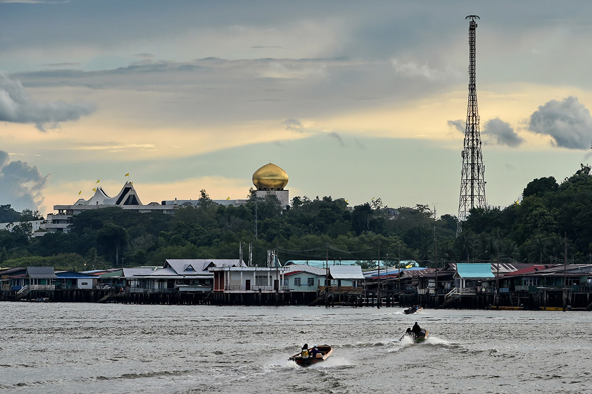 Brunei Mulai Disapa Kabut Asap Karhutla Kalimantan