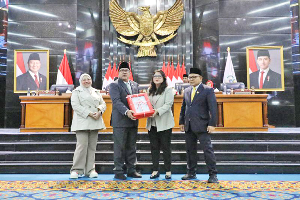 DKI Ajukan Raperda Perubahan APBD 2026 Rp79,59 T dan Kota Layak Anak