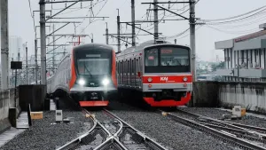 KAI Commuter: Stasiun Karet...