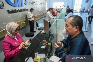 Rupiah Tertekan! Senin Pagi Tembus Rp17.750 per Dolar AS