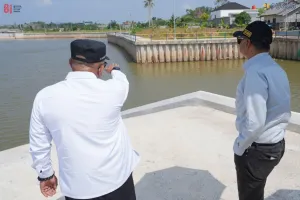 Setop Bangun di Sempadan Su...