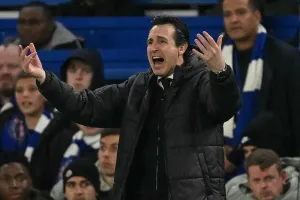 Transfer Liga Inggris: Sering Bertukar Pemain, Emery Tegaskan Villa-Chelsea Tetap Rival