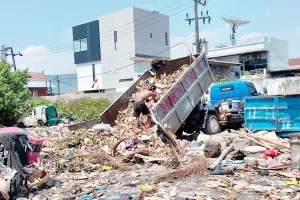 Bukan Cuma Buang ke TPA, Cara Ekstrem Ini Kunci Selamatkan Makassar dari Lautan Sampah