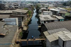 Fasilitasi Akses Pejalan Kaki di Tegal Alur, Pemkot Jakarta Barat Siapkan Jembatan Baja Sementara 