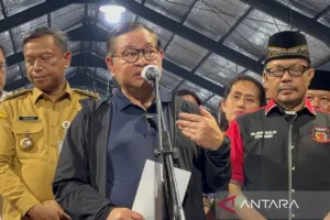 Pramono Akui Relokasi PKL K...