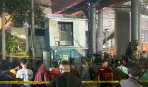 Pria tanpa identitas Tewas Tersengat Listrik saat Curi Kabel LRT
