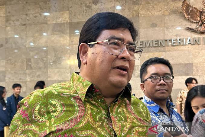 Apindo: UU Ketenagakerjaan Jangan Jadi "Derailers", Harus Tarik Investasi Agar Ekonomi Tumbuh 8%