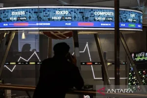 IHSG Melemah akibat Tertekan Kenaikan Harga Minyak Mentah