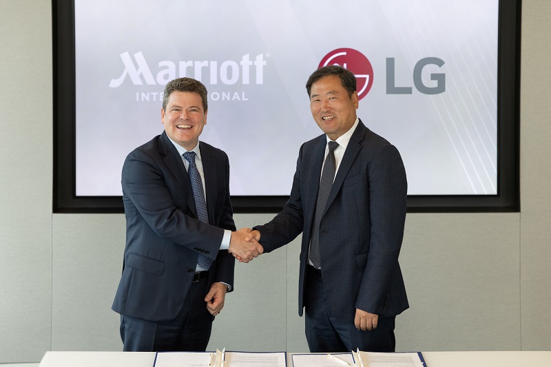Kolaborasi LG dan Marriott Dorong Transformasi Digital In...