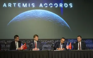 Turki Masuk Geng Artemis, Siap-Siap Kirim Astronaut ke Bulan