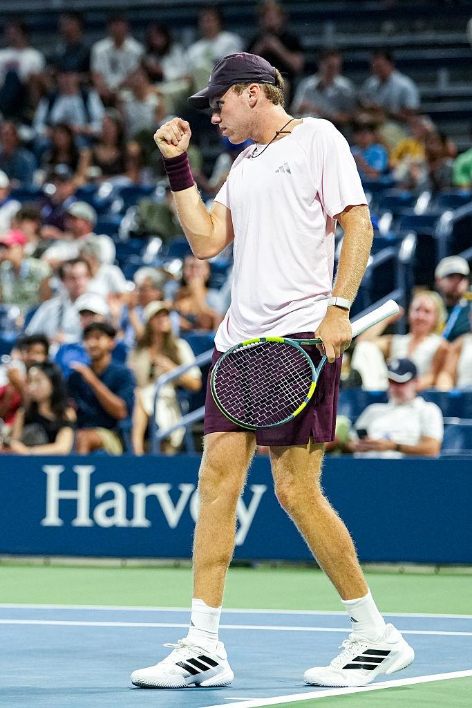 Michelsen Kalahkan Nakashima di US Open, Duel Bintang Mud...