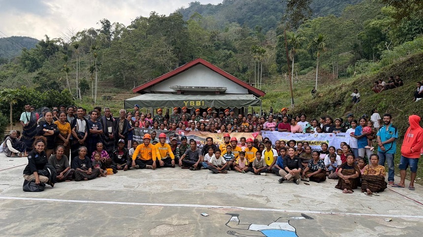 Peduli Korban Gempa NTT, Grup United Tractors Hadir Berik...