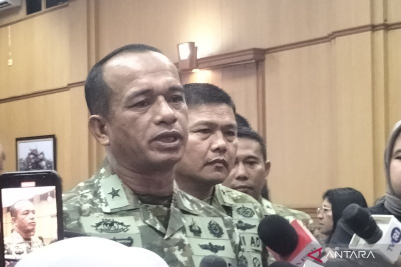 Prajurit TNI AL Hadir di Acara Diduga Ajang Transgender T...